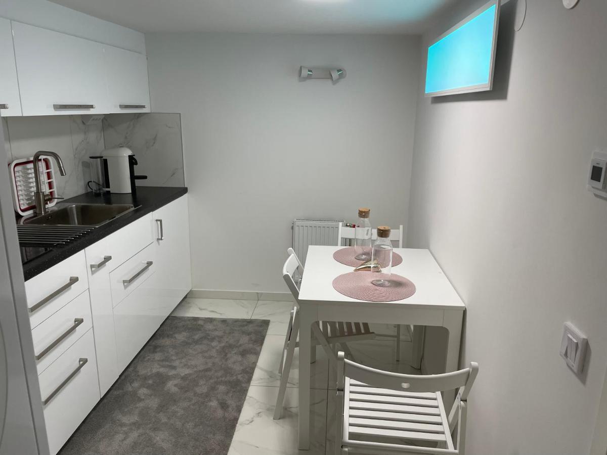 Enna Apartment Ландскруна Екстериор снимка